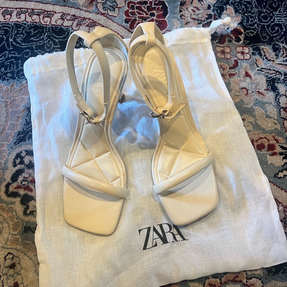 Zara Women's Cream Sandals Real Leather US 6.5 EU 37